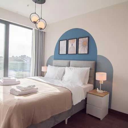 Warm & Welcoming 1 Bedroom Apt Daire *