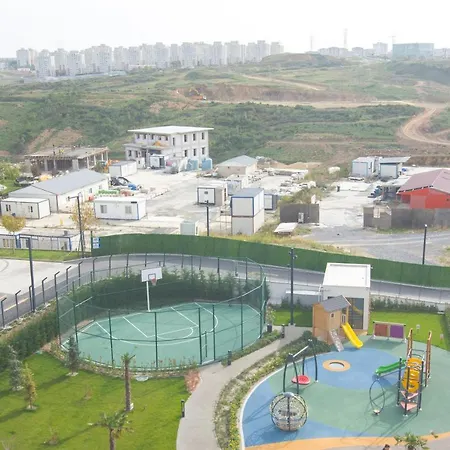 Warm & Welcoming 1 Bedroom Apt Başakşehir